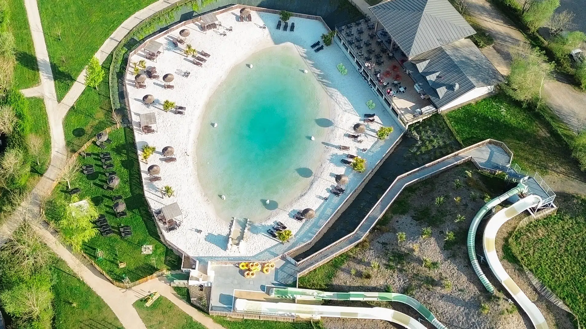 piscine-toboggan-camping-campilo