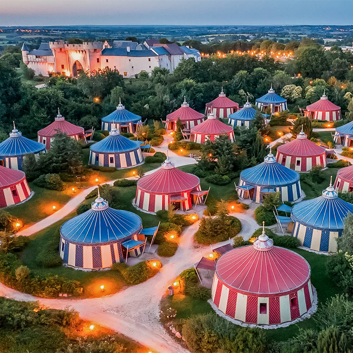 le camp du drap d or ©puy du fou©loic lagarde 1799 1200 resultat resultat